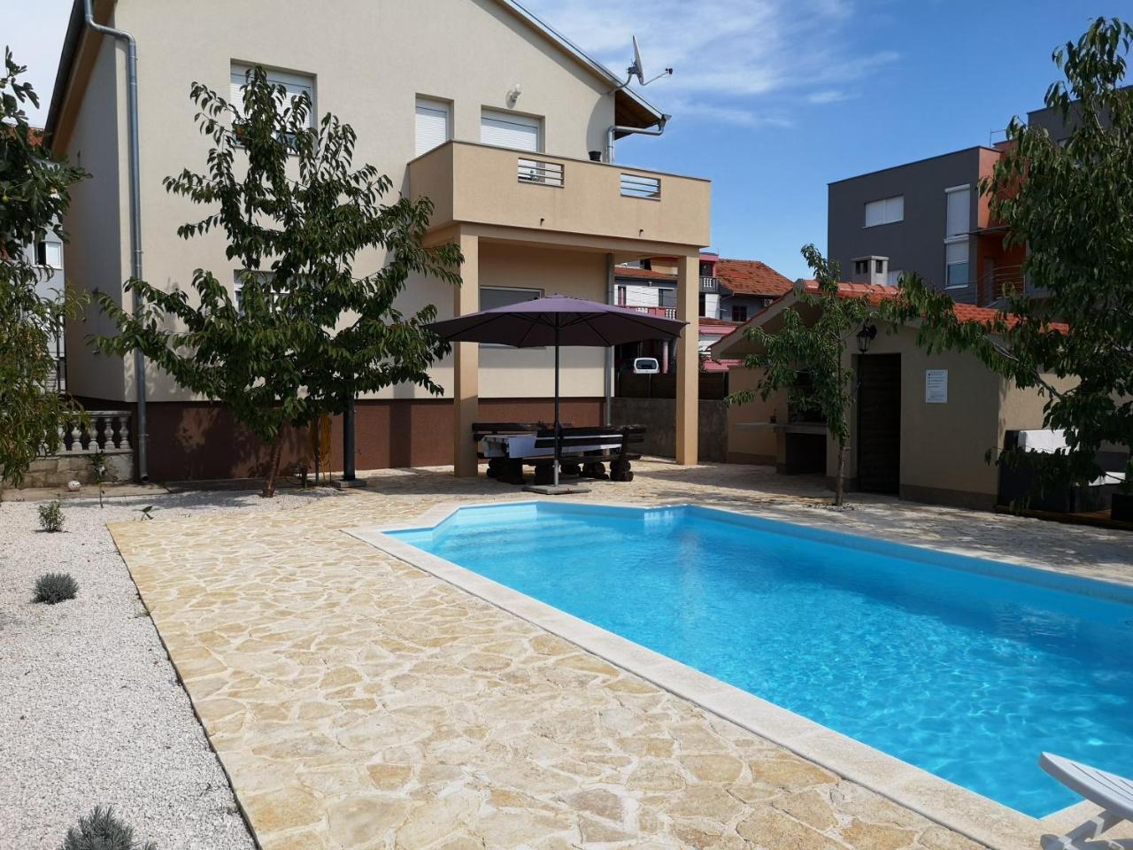 Holiday Retreat Apartment - Zadar Buitenkant foto